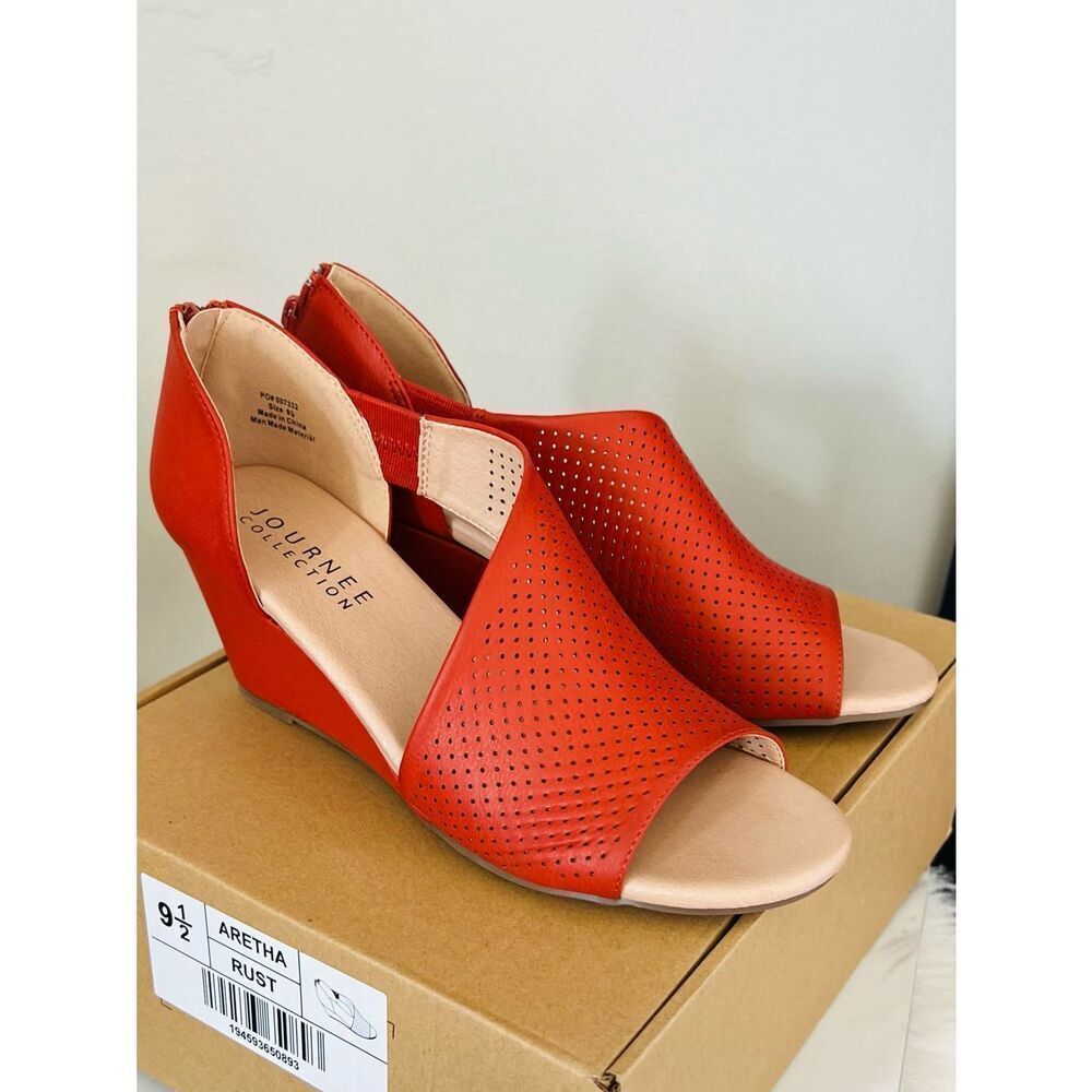 JOURNEE COLLECTION Aretha d'Orsay Wedge Sandal, Vegan Leather Rust, 9.5, NWOB - Picture 10 of 15